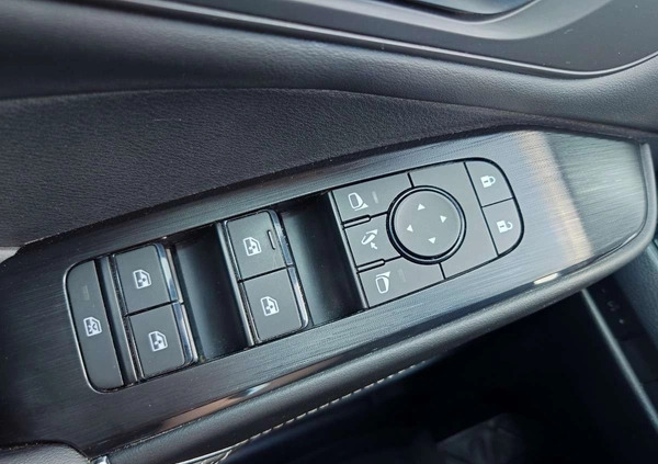 Nissan Qashqai cena 130900 przebieg: 36736, rok produkcji 2022 z Jedwabne małe 596